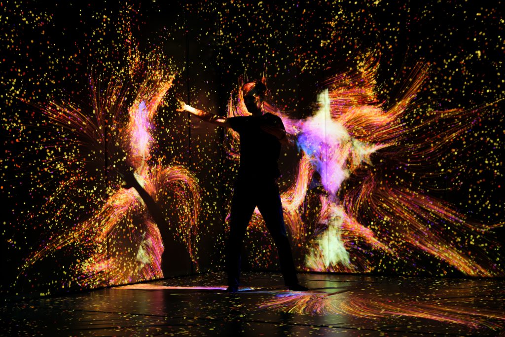 Immersive Experiences for School Groups Across Five European Cities at IKONO